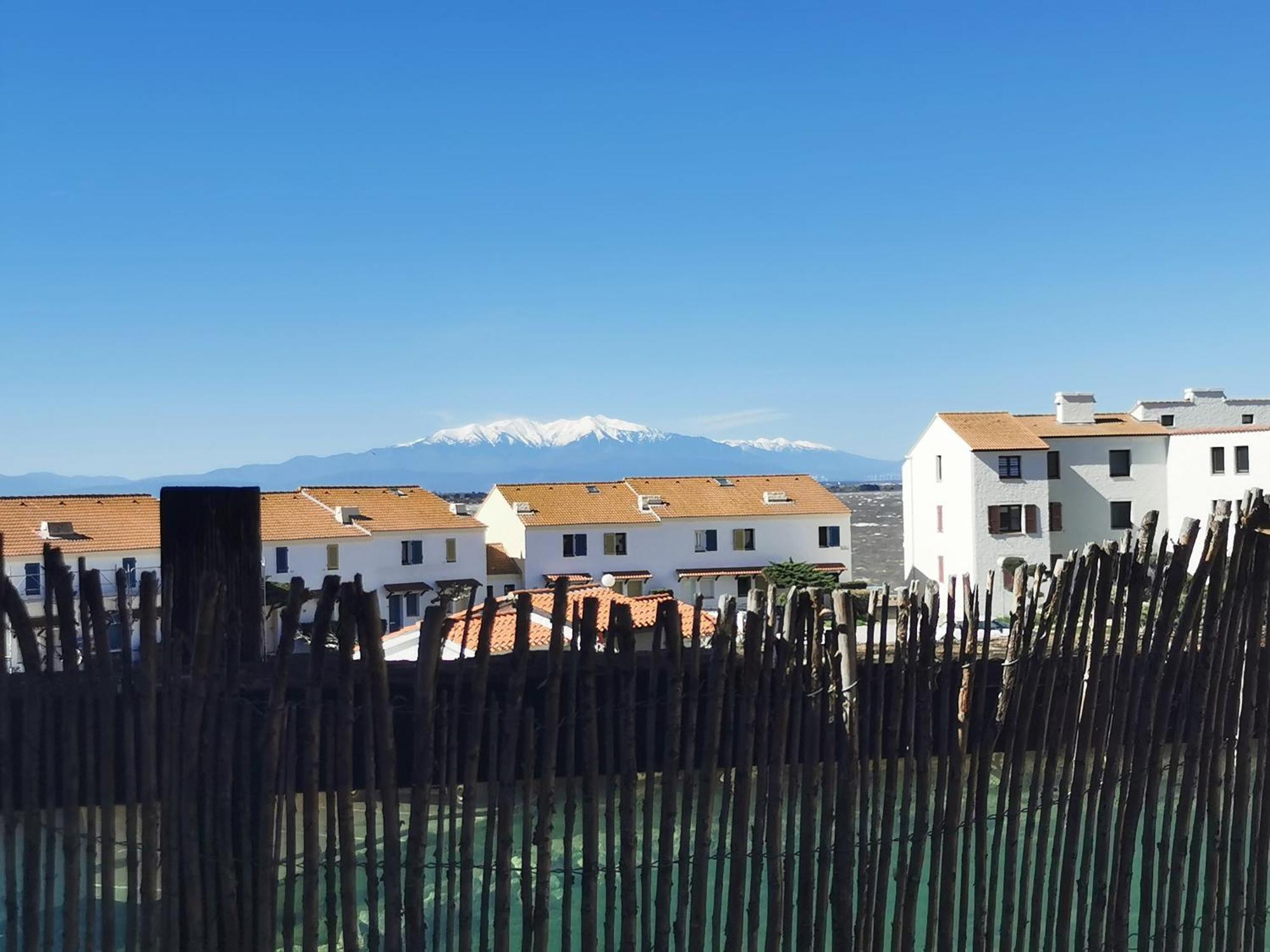 Appartement Tout Confort A Cap Coudalere Avec Vue Magnifique Sur Le Canigou Au Bord Du Lac - Check In Automatise - Parking Gratuit - Aire De Jeux D'Enfants - Ле-Баркарес Екстер'єр фото